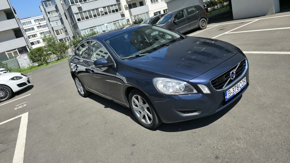 Volvo S60, an 2014, 2.0, 190cp, motor în 5cilindri