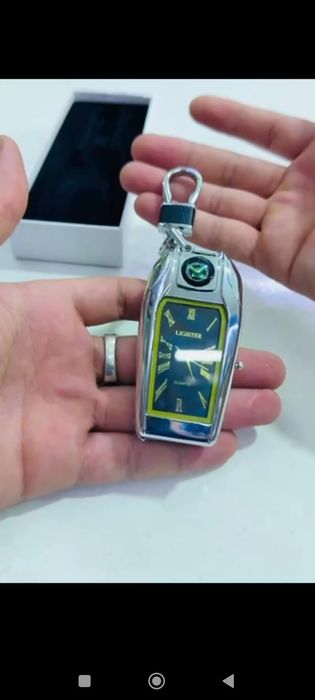 Зажигалка брелок часы,