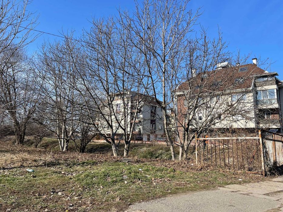 Дава се под наем Тристаен апартамент в София, Обеля 1 - 80 кв.м за 663 € - Снимка #2