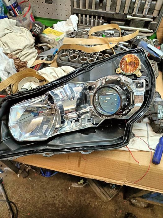 Стекла Фар Subaru Outback BR