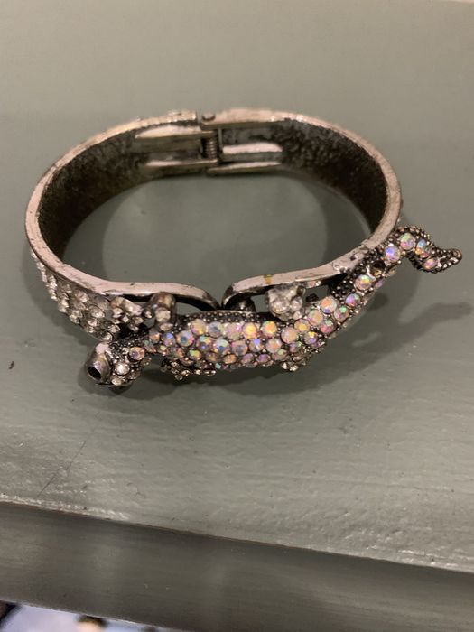 Браслеты  4 штуки