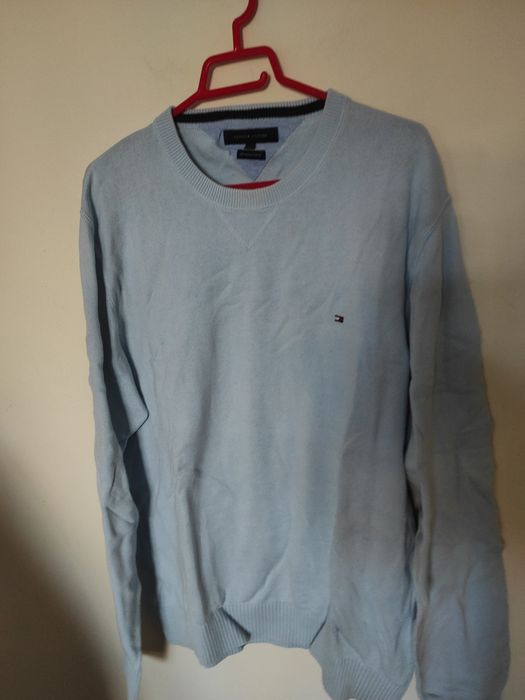 Pulovere, jersee, mărimi diferite, culori diferite, modele diferite