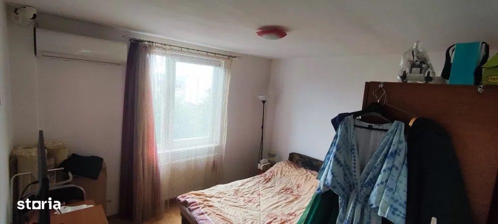 Dambu Pietros - Vanzare apartament 4 camere - Str. Ceahlau