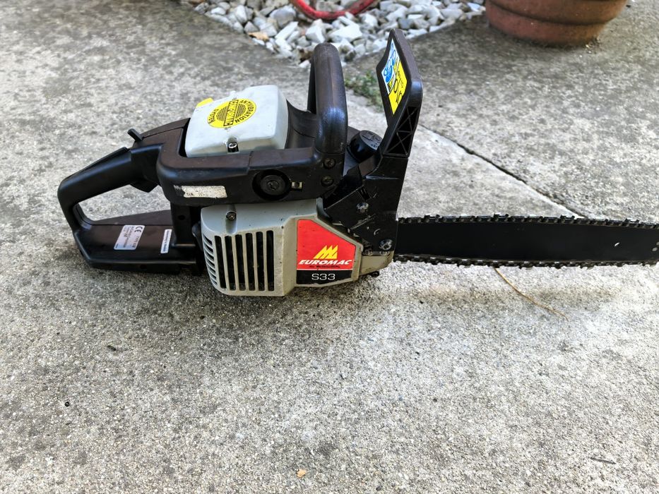 McCulloch S33 Бензинова резачка. Моторен трион