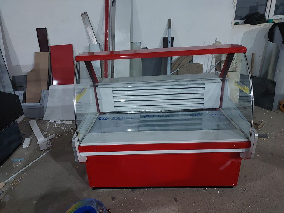 Витрина холодильники