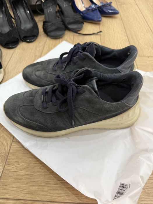Кроссовки ecco. 40-41