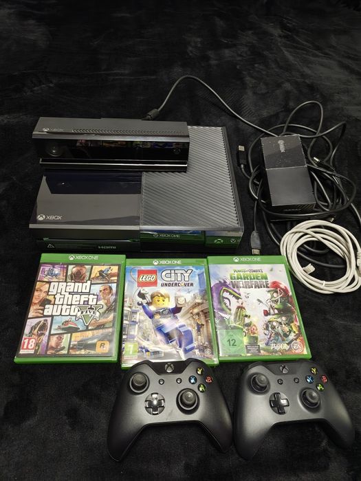 Consola XBOX ONE KINETIC + 2 controller+ 3 jocuri