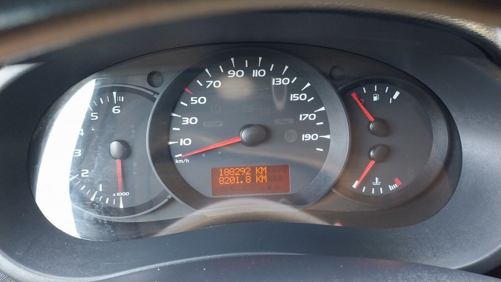 Vând  Renault Kangoo