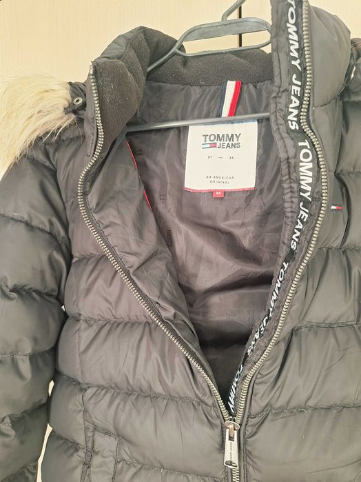 Зимно пухено яке Tommy jeans