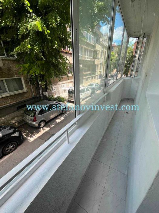 Продава се Тристаен апартамент в Варна, Гръцка махала - 90 кв.м за 3056 €/кв.м - Снимка #12