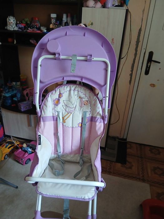 Детски стол за хранене.