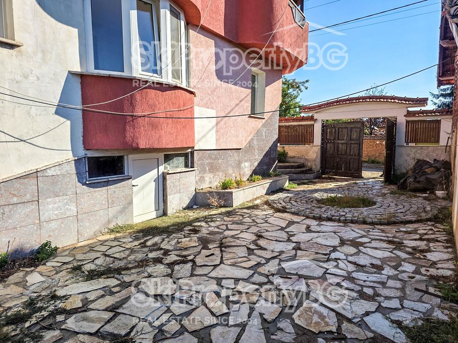 Продава се Къща в с. Рельово, Област София-област - 183 кв.м за 400 €/кв.м - Снимка #15