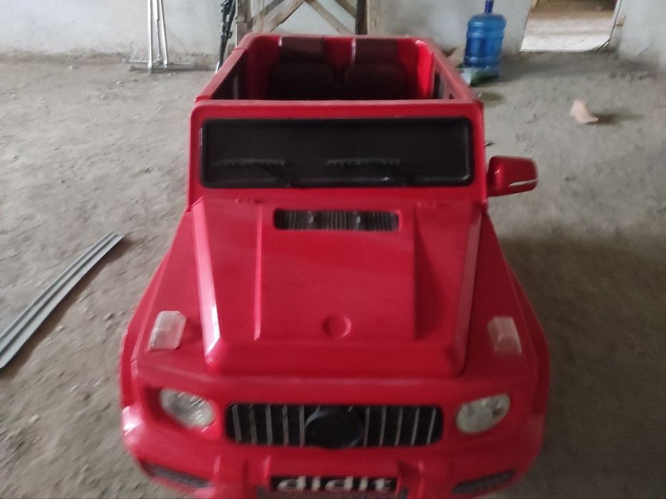 Болалар мошинчаларини ва мотоцикларини таъмилаймиз ва сотамиз