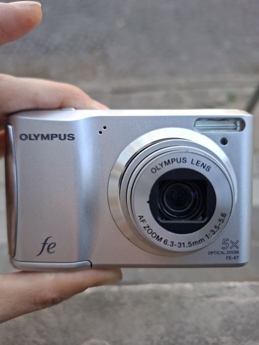 Компактен дигитален фотоапарат OLIMPUS FE 47