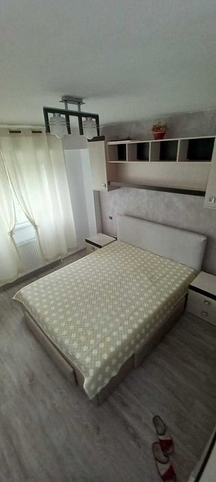 Vanzare apartament decomandat 2 camere