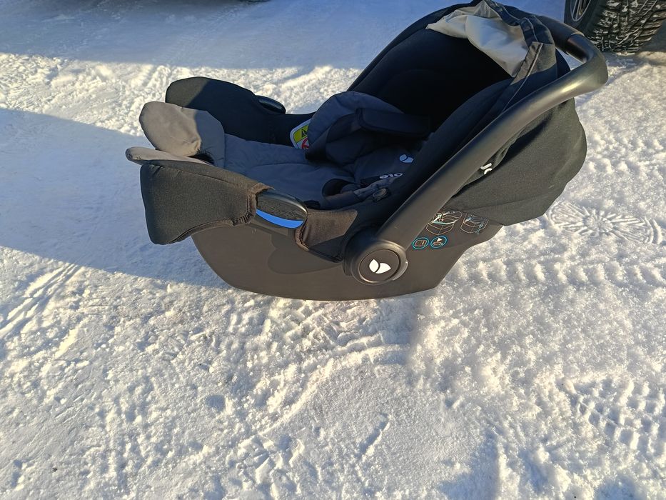 Автолюлька в машину Joie