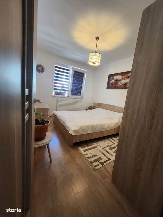Apartament cu 2 camere decomandat, 43 mp, parcare, zona Teilor — fotografia 3