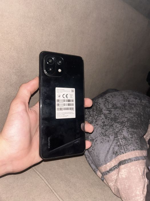 Xiaomi 11 lite срочно!!!