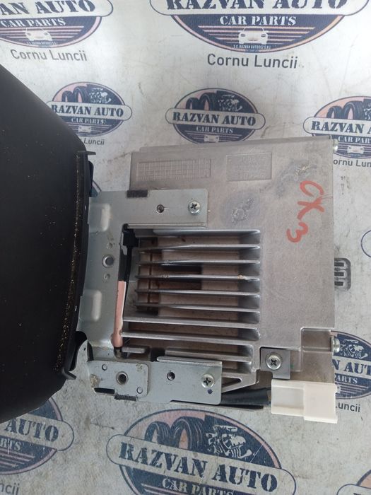 display navigatie mazda cx-3 2016