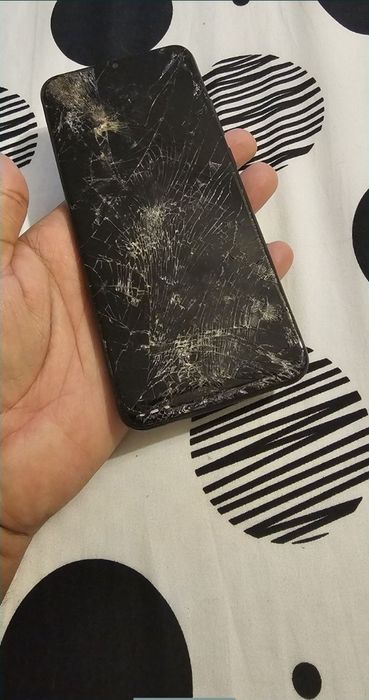 Samsung Galaxy A02s de piese ,display spart, placa de baza buna