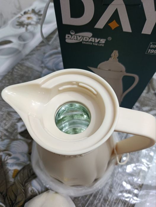Термос чайник DAYS