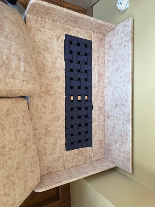 Диван за малки пространства