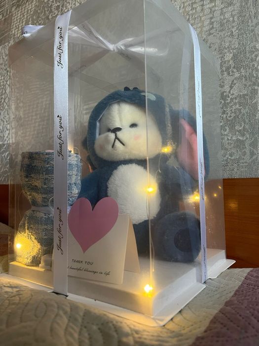 Трендовая плюшевая мишка