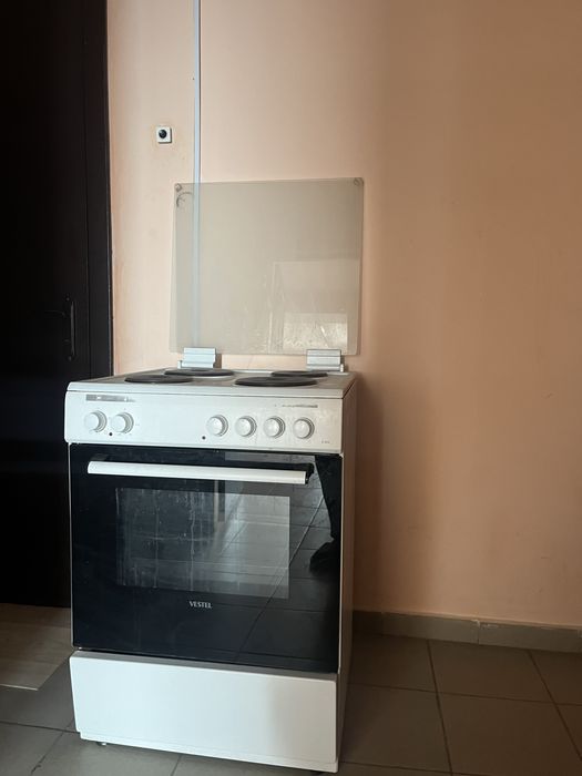 Продам электроплита б/у