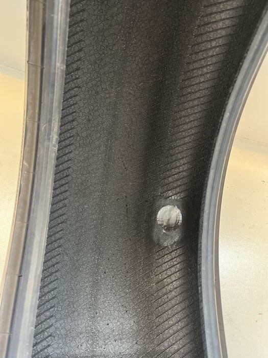 Зимни гуми 235/65/18 Continental