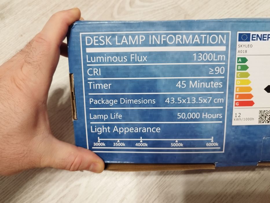 Skyleo A018 lampă LED de birou 12W, 5 moduri, 11 intensități
