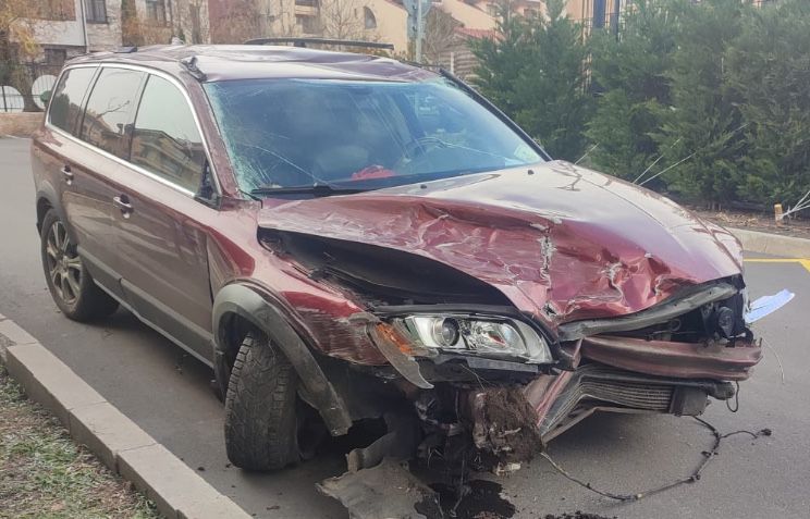 Volvo Xc 70 D5 185 кс 2008г, 2,4 дизел на части