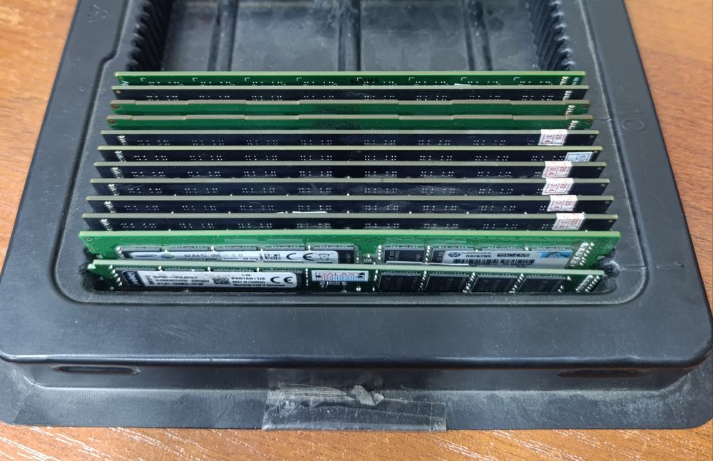 Kingston ddr3 8gb/1600Mhz! 12ta!