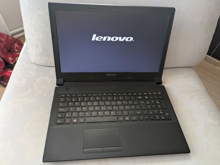 Laptop Lenovo i5 B50-80