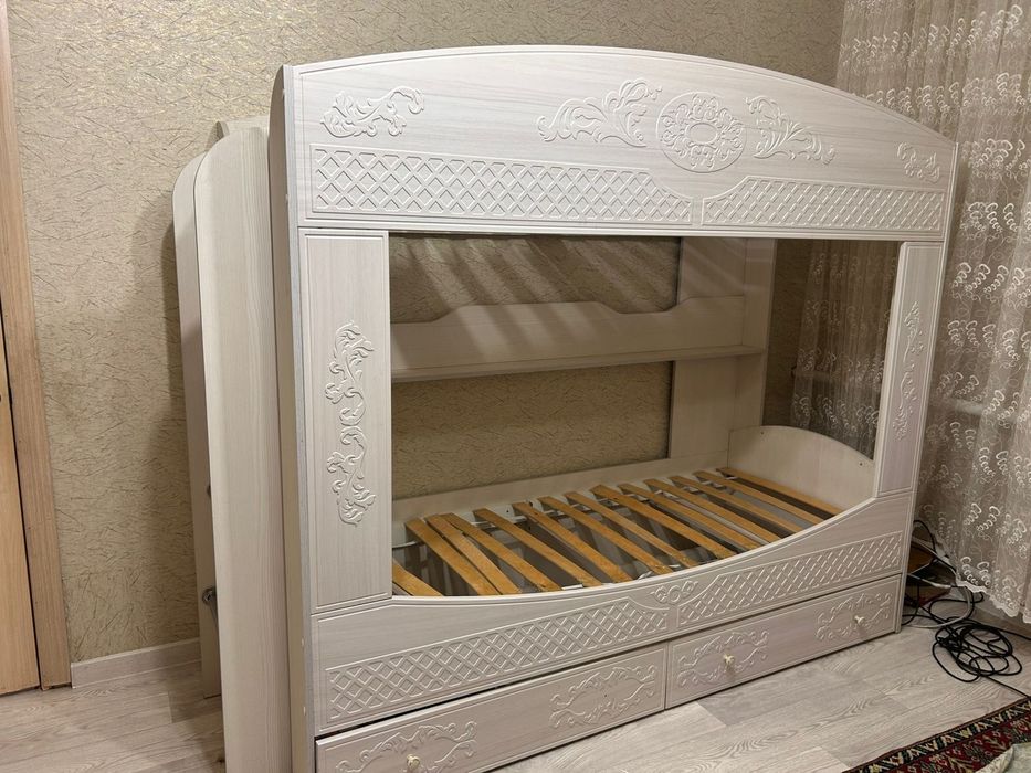 Продам детскую кровать
