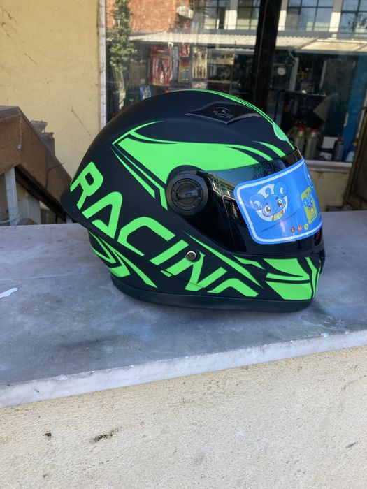 Нова детска каска , шлем