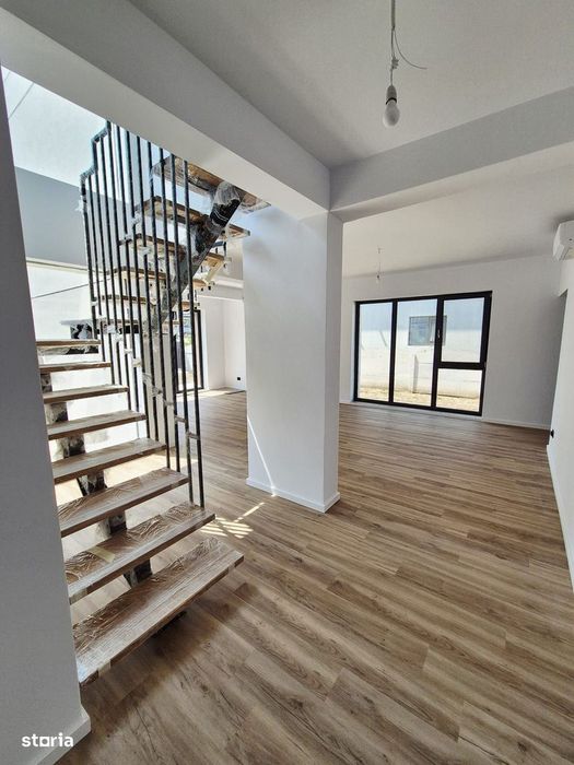 Vila Tunari Moderna, Luminoasa, Zona Excelenta