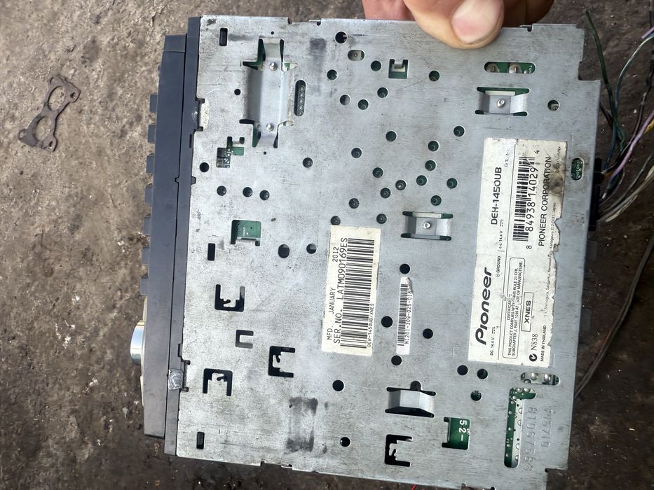 Продается оригинальный магнитофон Пионер