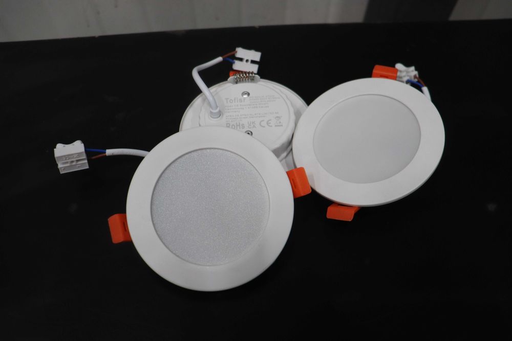 LED вградена лампа Tofisr, 30x5W, IP20 лунички, 2700K, 400lm