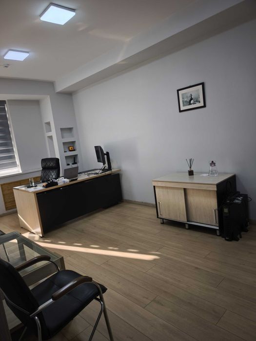 Алайский рынок улица Амира Темура метро Абдулла Кодирий офис 453