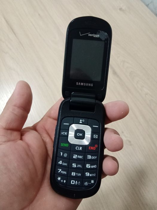 SAMSUNG Verizon gusto 2 sotiladi