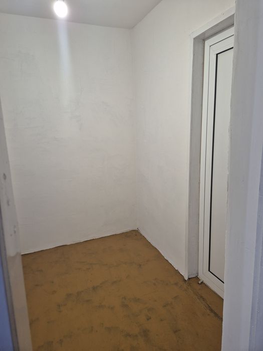 Дава се под наем Етаж от къща в София, Левски - 120 кв.м за 280000 € - Снимка #4