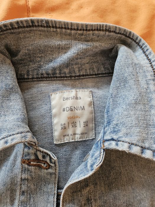 Дънкови яке Bershka без забележки