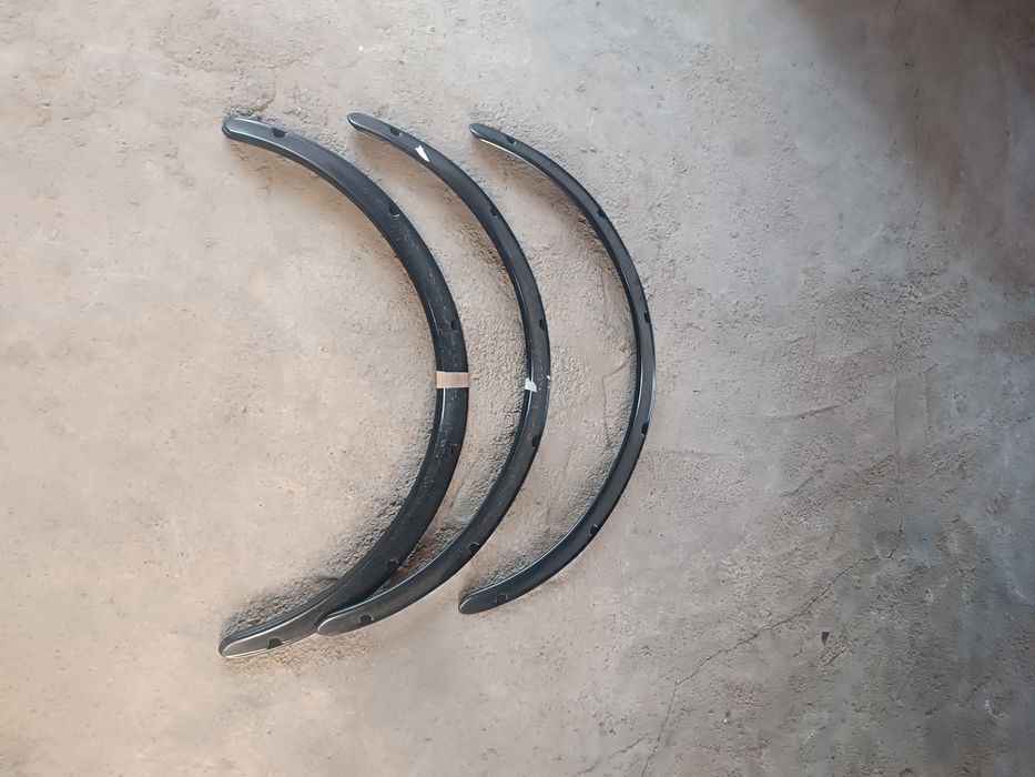 Продам фендера (расширители арок)