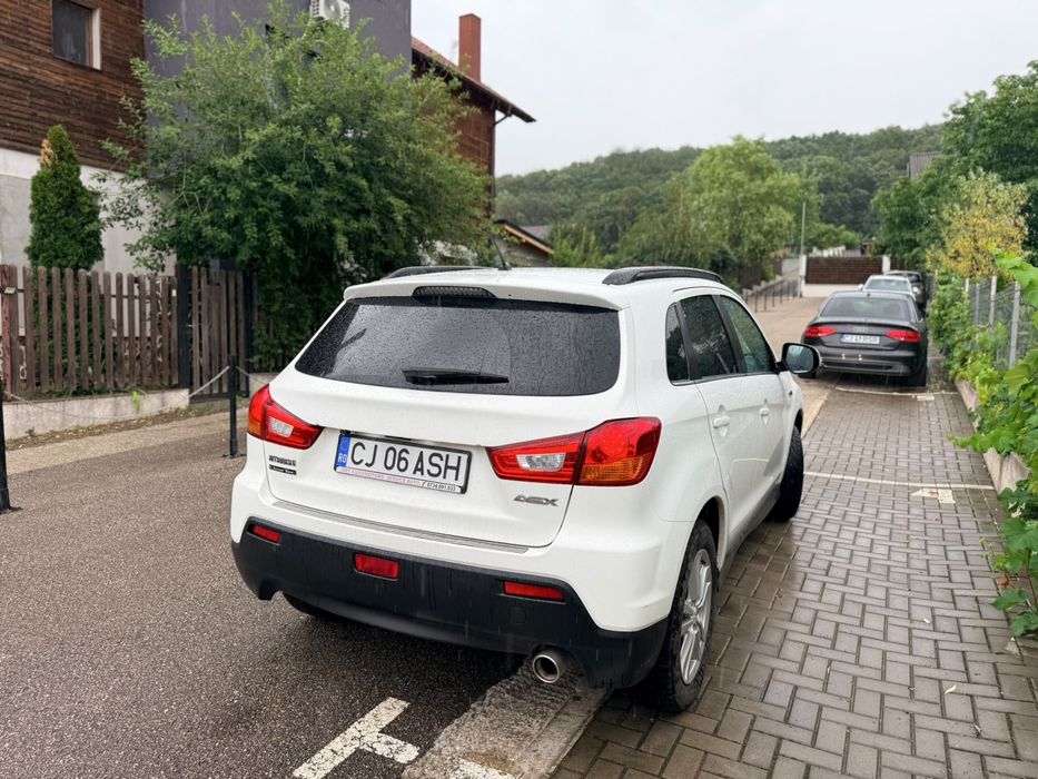 MITSUBISHI ASX 2012 — imagine 3