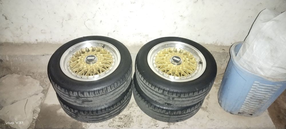 BBs dika yegide  bbolon ham yegidde  kop yurmahgaa   oldin qi