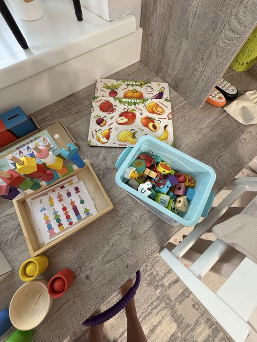 Продам детские развивающие игрушки 1 год+