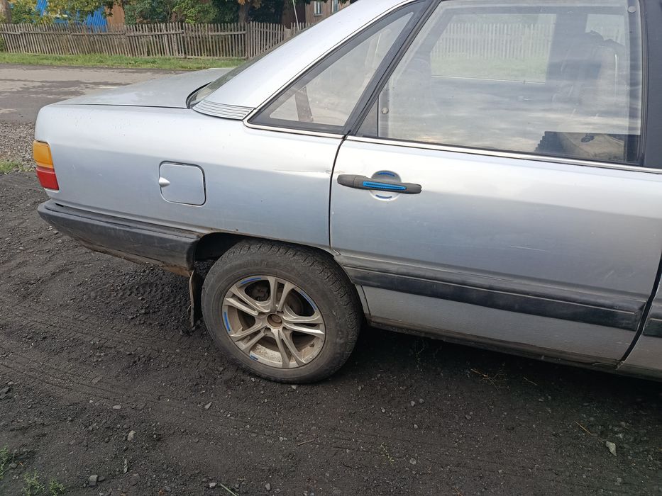Продам Ауди 100 с3
