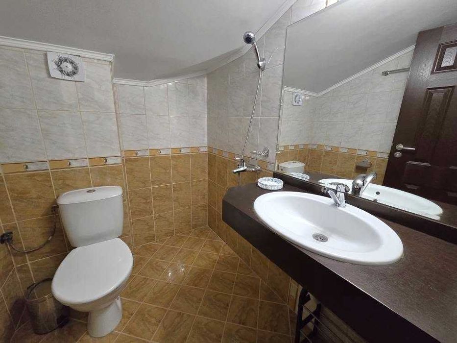 Продава се Тристаен апартамент в Банско - 91 кв.м за 1154 €/кв.м - Снимка #4