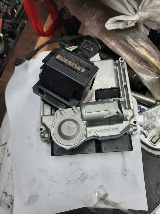 Компютър/управления двигателем w211