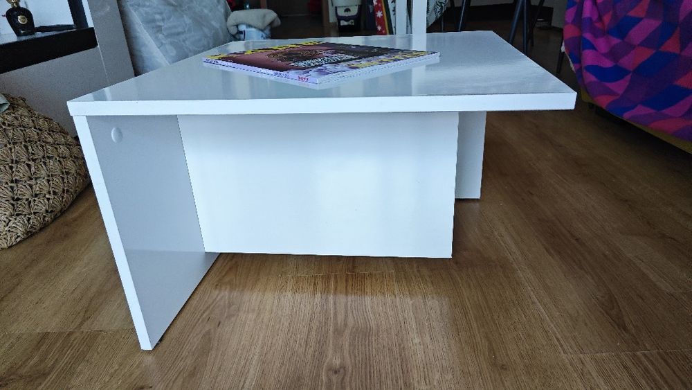 Холна маса пдч.                                               .